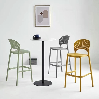 モダンなプラスチック製バースツール（キッチン、レストラン、カフェ向け）